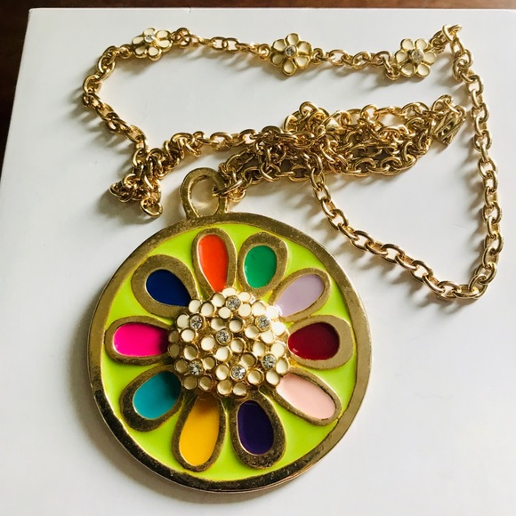 Adrienne Vittadini Jewelry - ADRIENNE VITTADINI || Enamel daisy necklace